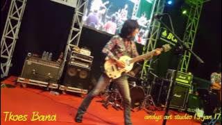 Bunga di tepi jalan by T'Koes Band