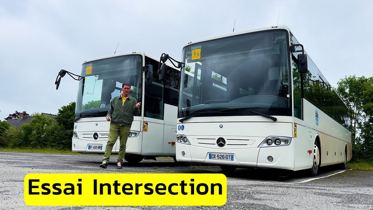 Je Pars Essayer l’Insertion dans Une Intersection Pour Futur Arrêt Scolaire