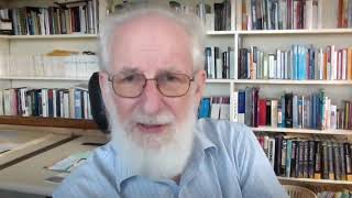 David Crystal: The notion of standard English historically is a written language