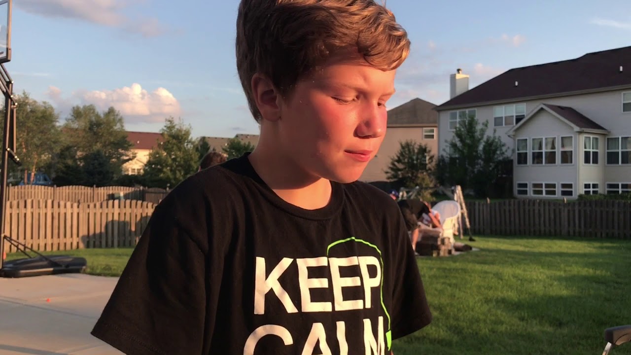Vlog 24 football party - YouTube