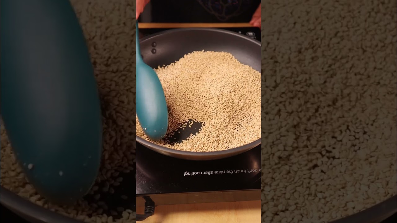 How to Store Sesame Seeds Like a Pro! #sesameseed #kitchenhack #cookinghacks #behustlers