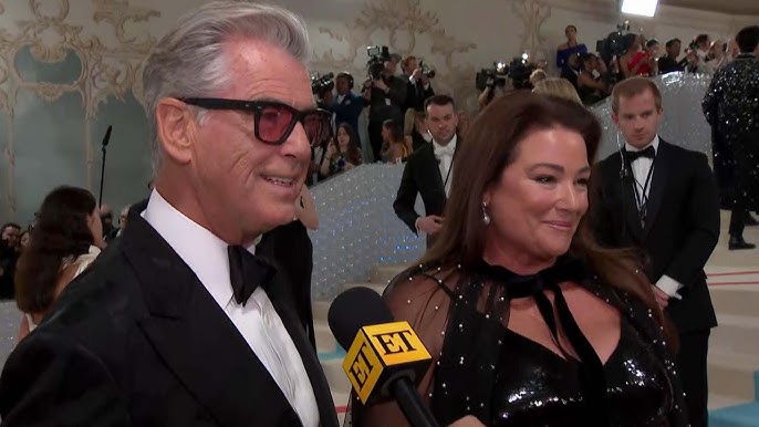 Pierce Brosnan Adorably Celebrates 25 Years of Love With His Wife Keely  Shaye Smith