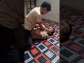 شاهد قبل الحذف أخ يحاول خنق أخوه شاهد قبل الحذف أخ يحاول خنق أخوه