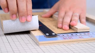Sandpaper cutter that the blade does not wear