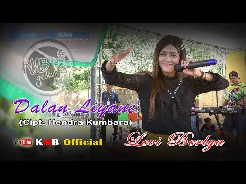 Dalan Liyane (Cipt. Hendra Kumbara) KMB MUSIC live Wonorejo Bendungan Kedawung