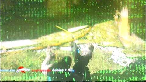 Gears 3 Xbox360 with E82 error ignored and getting green Matrix :)