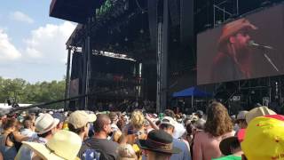 Bonnaroo 2016- Chris Stapleton-2
