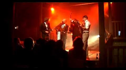 Jonas Fjeld with Chatham County Line - Engler i sn...