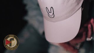 Bad Bunny - Solo De Mi (Official Music Vídeo)