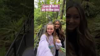 Lyss & Britt Go To The Zoo