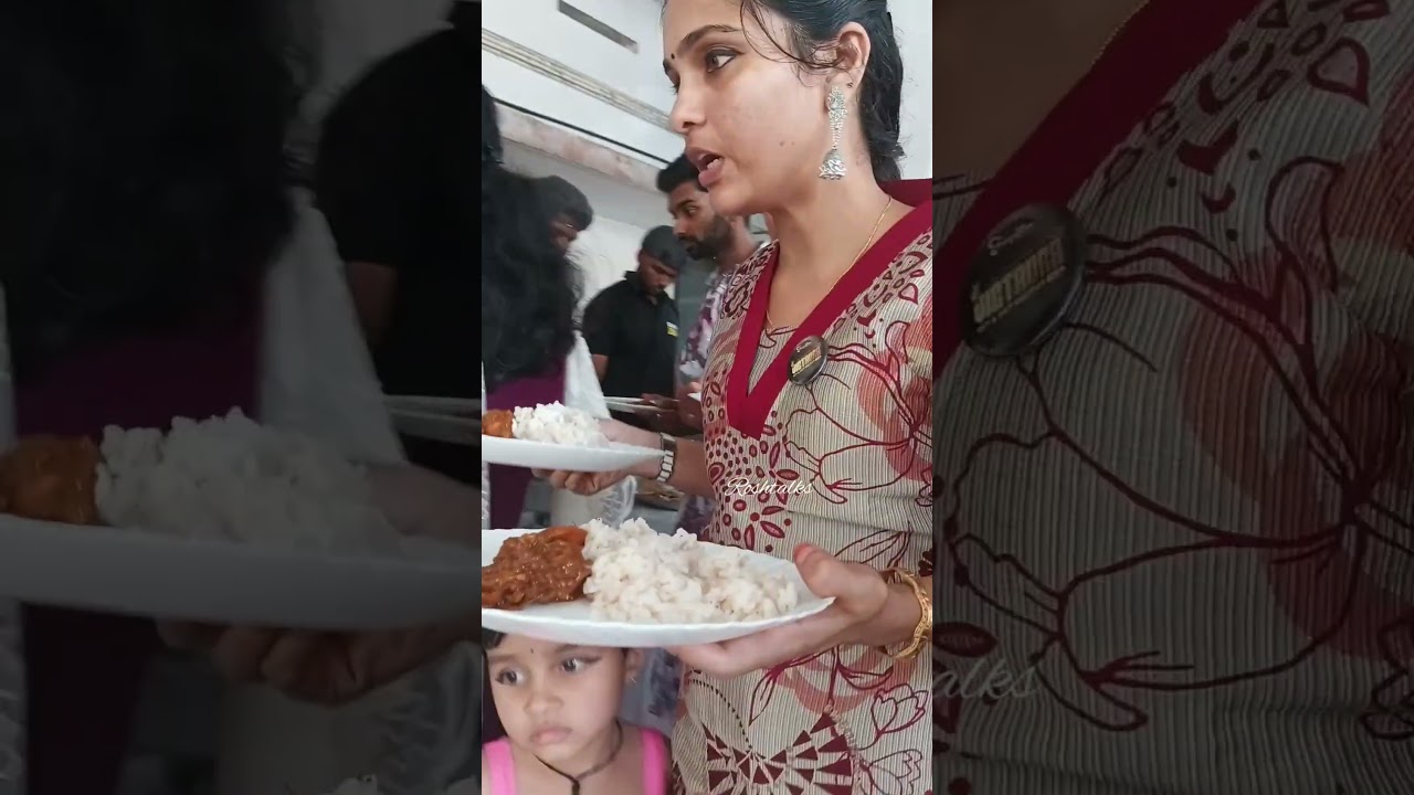 Competitive Cracker  എനിക്ക് തന്ന ഉച്ച ഭക്ഷണം ഇതൊക്കവയാണ്