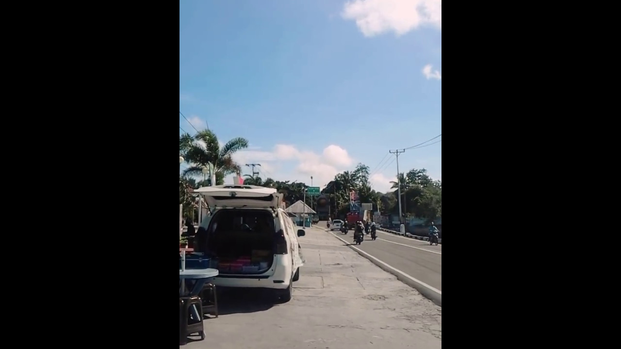 di seputaran jalan jembatan usdek Kabupaten Maluku Tenggara (Kep Kei), 23 Maret 2017 - YouTube