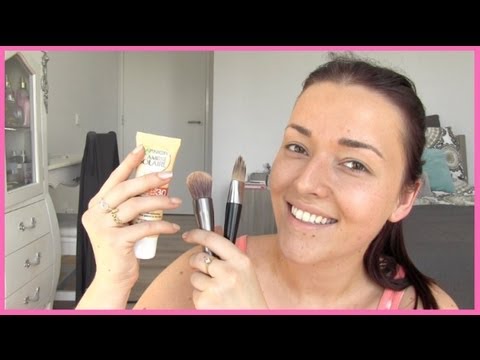 Video: 3 eenvoudige manieren om krassen op je gezicht te genezen