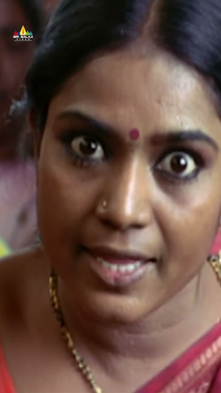 Ravi Teja Funniest Fight with Ladies | #vikramarkudu | #ytshorts | #youtubeshorts | #sribalajivideo