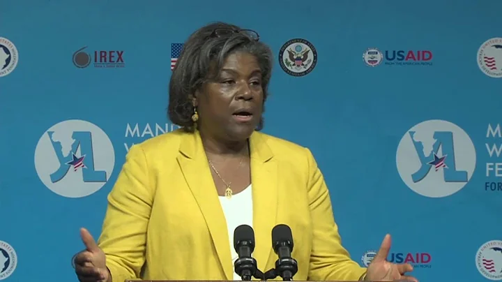 Assistant Secretary Thomas-Greenfield with Young African Leaders