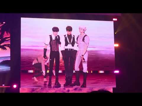 251101 PLAVE Dash Quantum Leap in Tokyo - Dear My PLLI (하민이 생일 축하 버전) 