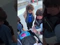 Встречаем маму в аэропорту #семья #мама