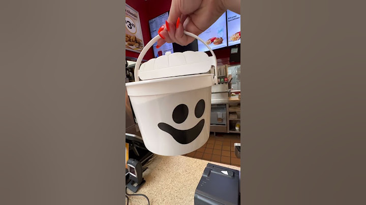McDonald’s Halloween bucket    1/3🤍👻