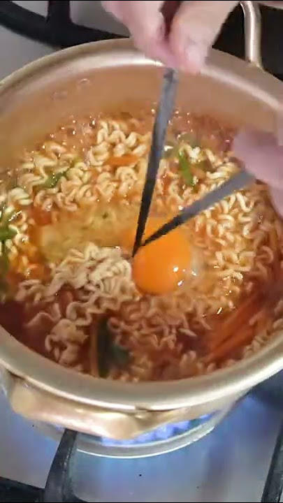 KOREAN Egg Ramen #1 #koreanramen #koreaneggramen #eggramyun #eggramyeon #ramyeon #ramyun #eggramen