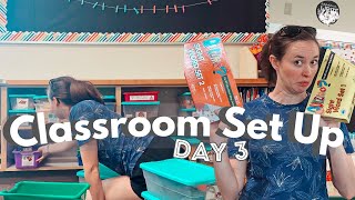 CLASSROOM SET UP DAY 3 / declutter my third grade classroom, organize with me, teacher vlog