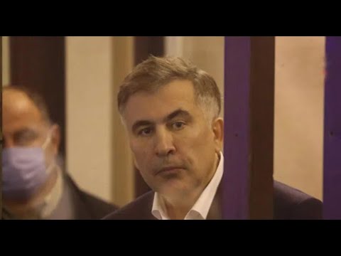 რთულად ვიმორჩილებ კიდურებს, მიჭირს გადაადგილება, წოლით რეჟიმში ვიმყოფები- სააკაშვილის წერილი ციხიდან