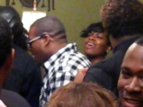 Fantasia Barrino - Singing at her Home