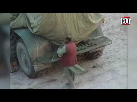 فلم از احمدشاه مسعود جنگ در مقابل طالب در ولایت تحار شهر تالقان زمان مقاومت اول سالهای ۱۳۸۰