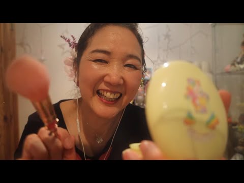ASMRお母さんが華やかメイクしてあげるね🌺 Mommy will give you gorgeous makeup