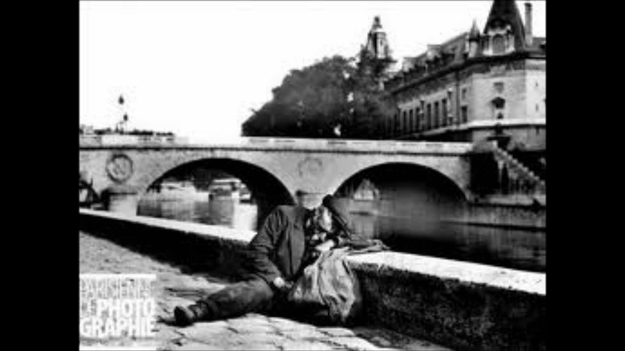 Lucienne Delyle Sous Les Ponts De Paris Paroles