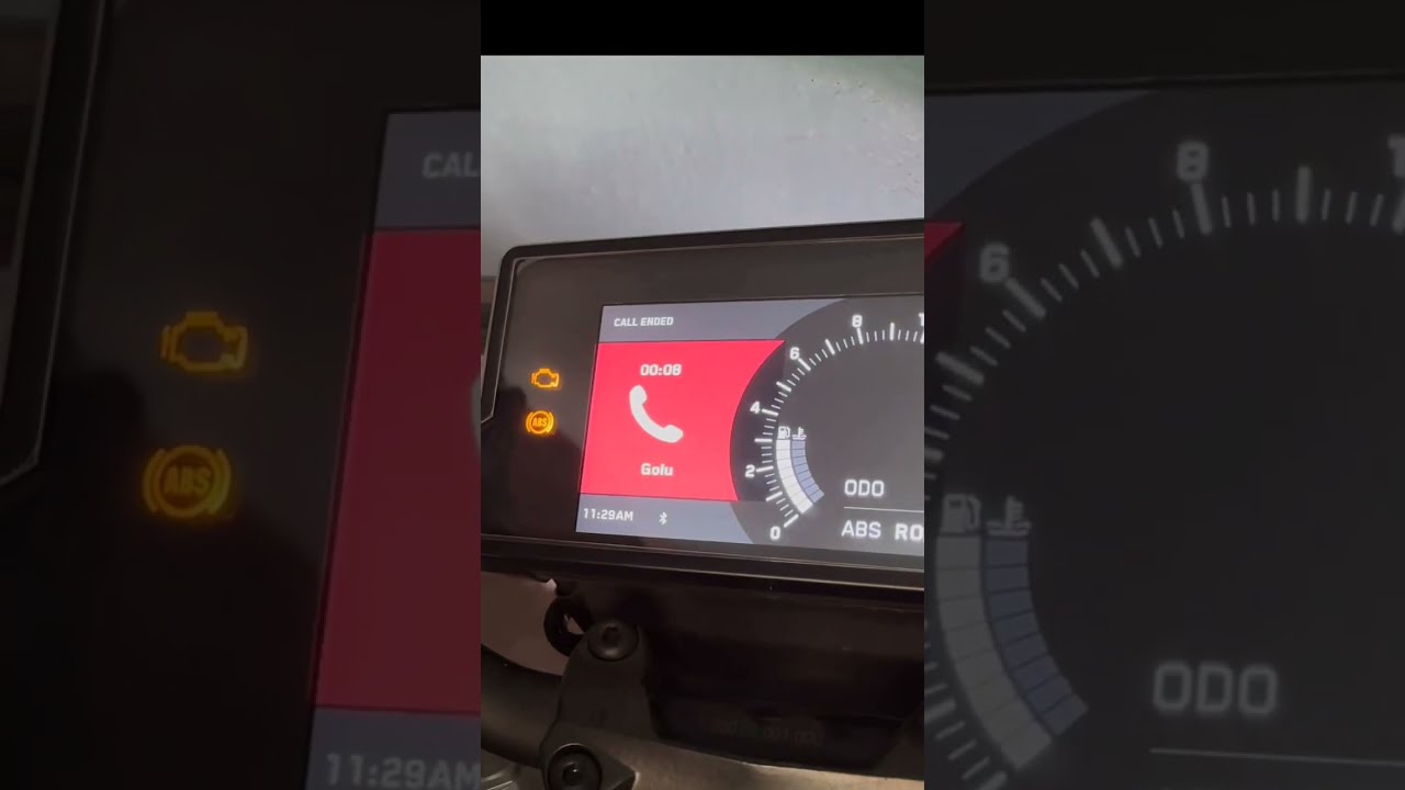 KTM Duke 390 Bluetooth 