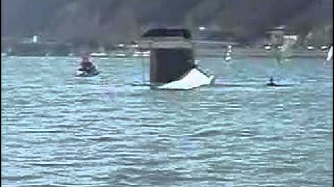 Capsize Recovery Device