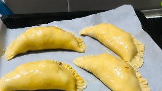 How l make lager numbers of meat pie ever. Turn out so good 😊 #youtubeshorts #snacks #ytshorts