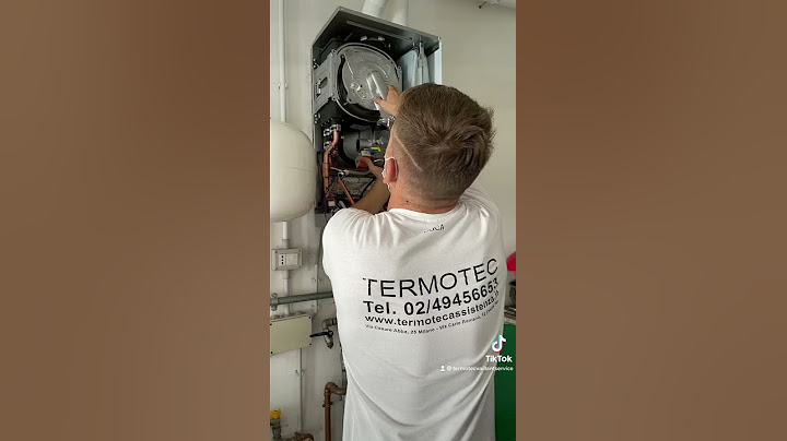 Manutenzione caldaia a condensazione Vaillant  (video short )