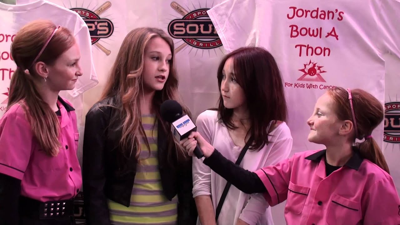 Noah Cyrus and Kelly Crook Interview at Jordan Van Vranken39s Annual Bowl-A...