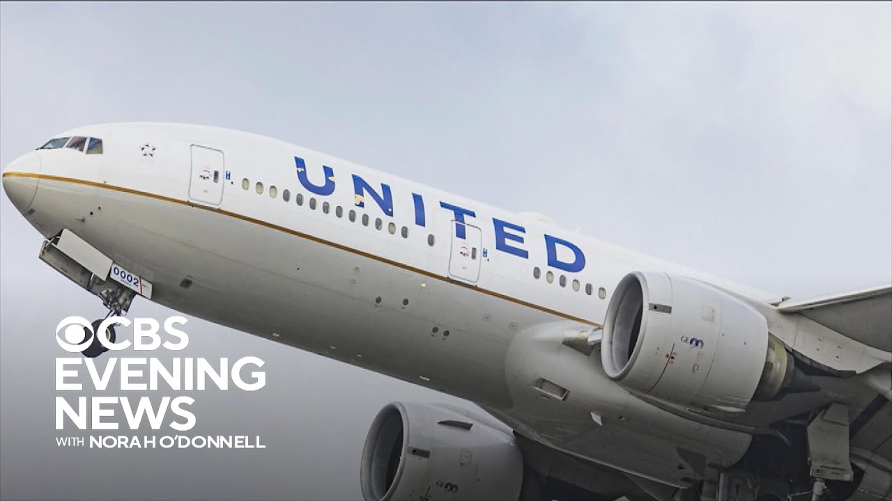 Read more about the article United flight plunges toward ocean after takeoff from Hawaii – CBS Evening News