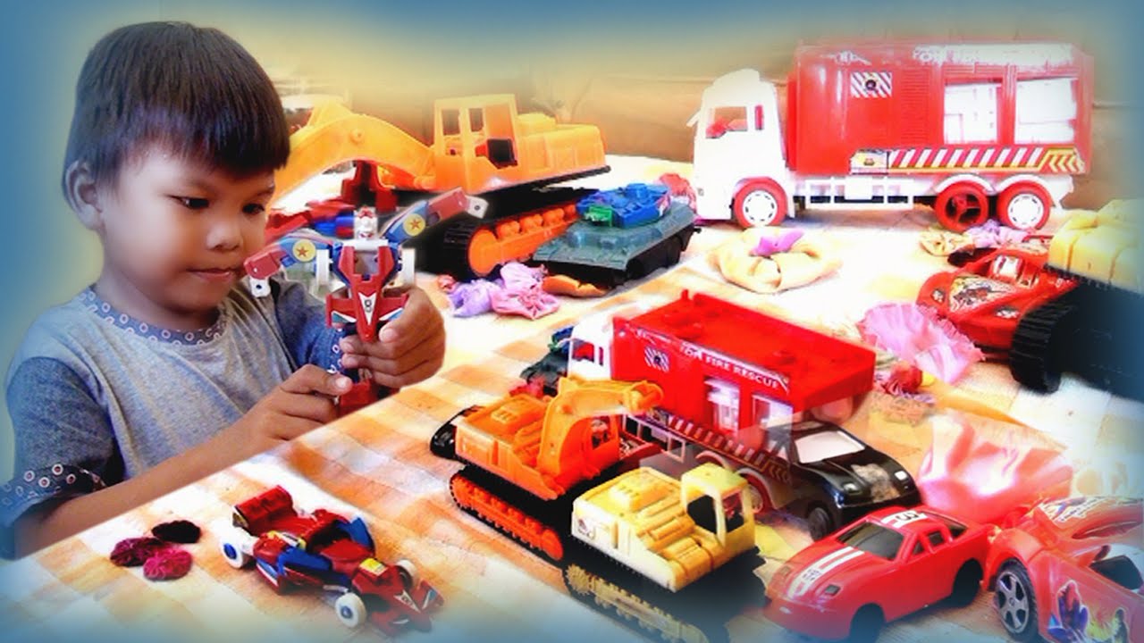  Gambar  Anak Bermain  Mobil Mobilan  AR Production