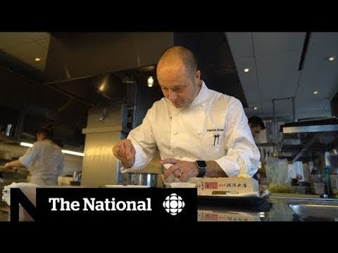 Video: Lumon Finse Raamlose Beglazing Vir 'n Restaurant In Kanada