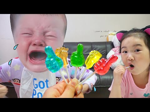 <strong>Boram</strong> juegan con <strong>Baby</strong>  | historia divertidas sobre Bebé Llorone