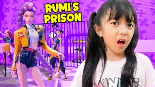 MISSION SUCCESSFUL! SAMANTHA ESCAPES FROM RUMI DEMON HUNTER ROBLOX PRISON ❤️😱 screenshot 2