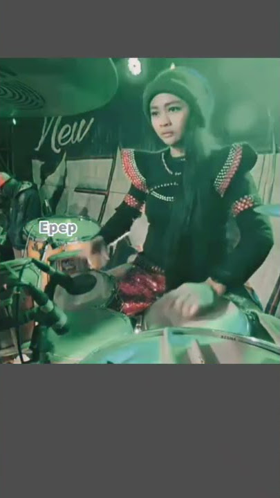 cewek cantik membangunkan untuk sahur