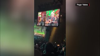 Willie Nelson performs with Snoop Dogg at 90th birthday concert