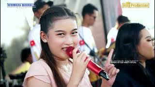 Download lagu KAKANGE BLENGER FRESSA AYUMI SHOW NMS HAJAT BPK.SURBAN - IBU.MIRAH TEMPEL LELEA