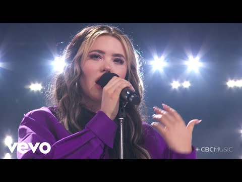 Lauren Spencer Smith – Fingers Crossed (Live From The 2022 JUNOS)