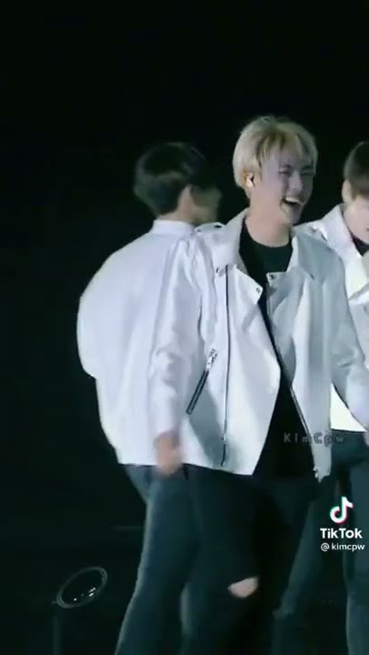 Nikoni-koni vers Jin&Taehyung