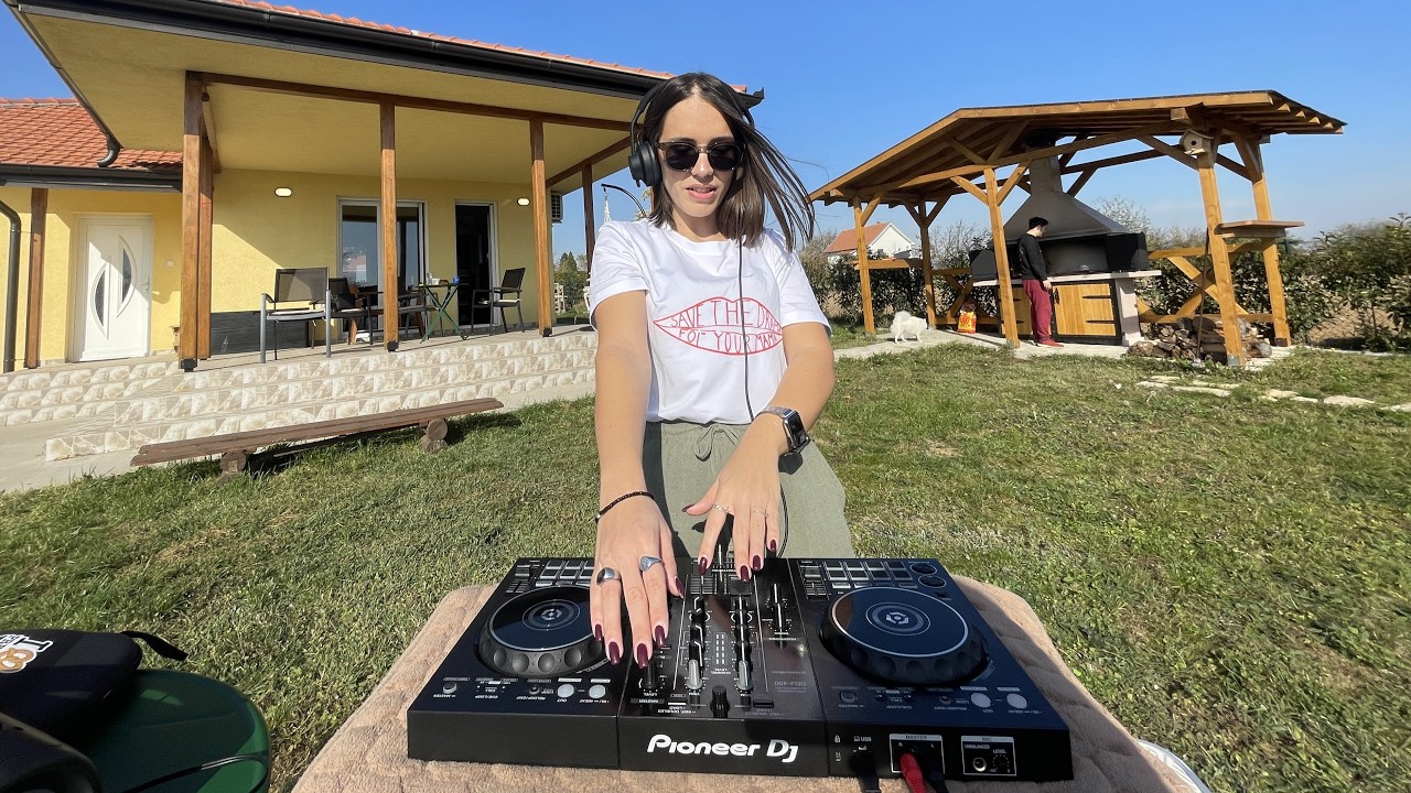 The Funkiest House Party Mix You’ll Ever Need To Listen To