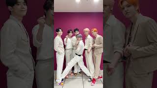 #베리베리 의 #Crazy_Like_That 막방주 최애 의상을 골라주세요 💜👕 #베리베리 #VERIVERY #VRVR #Liminality #EP_DREAM