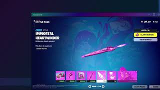 Fortnite: King edging the battle pass redeem button.