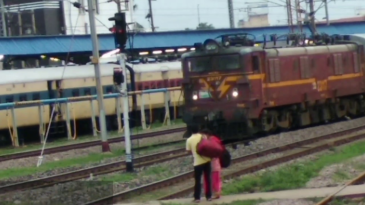 Raipur Korba HASDEO Express Arrives RAIPUR Junction After Maintenance