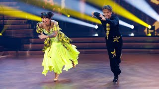 Laki Karlsson dansar en Quickstep med Axel Jehrlander | Let's Dance 2026 | TV4 & TV4 Play