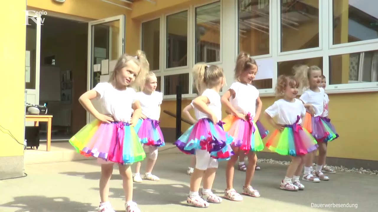 BWG feiert mit Kita Sonnenschein - Borna